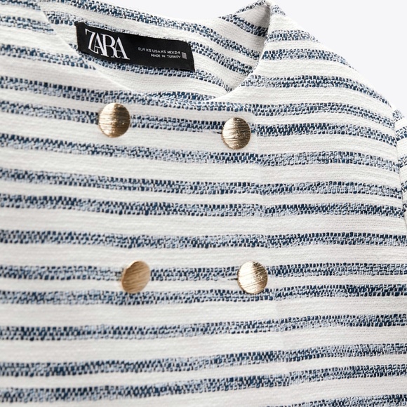 Zara limited edition buttoned cropped blazer you cannot miss - Picture 6 of 6